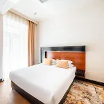 Hotel Grand Majestic