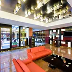Hotel Grand Majestic