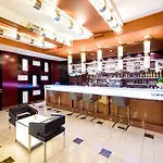Grand Majestic 4*