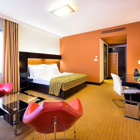 Grand Majestic Hotel