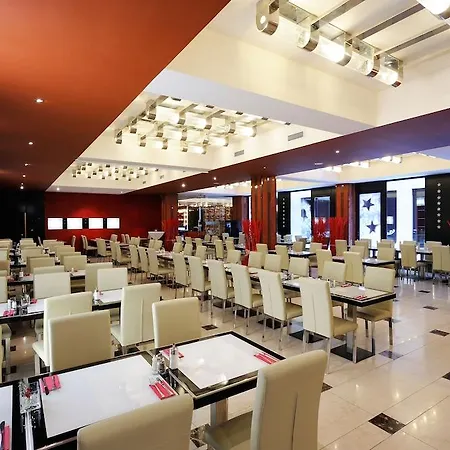 Grand Majestic 4*