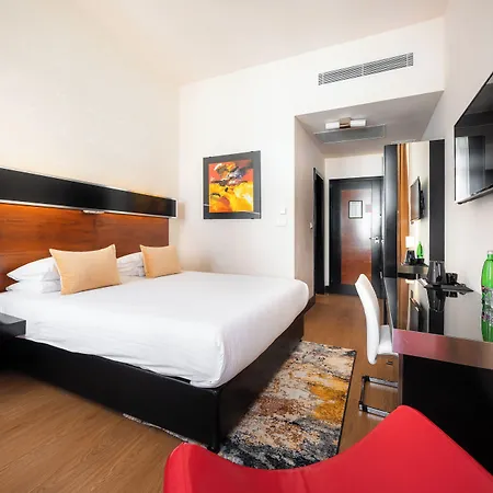 Grand Majestic Hotel