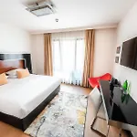Hotel Grand Majestic 4*